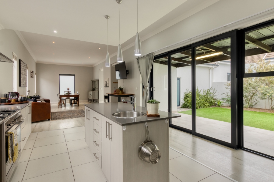 3 Bedroom Property for Sale in Sitari Country Estate Western Cape